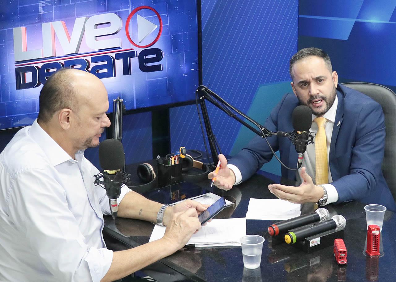 “Precisamos de mais mulheres com poder de mando na política”, afirma Dr. Luiz Paulo